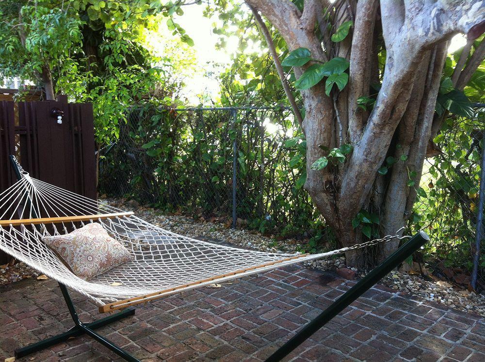 The Bridge At Cordova Boutique Hotel And Hostel Fort Lauderdale Eksteriør billede